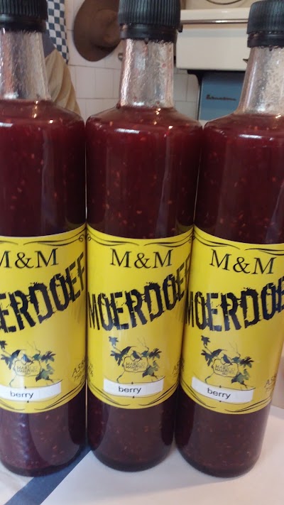 Photos of M & M Mampoer