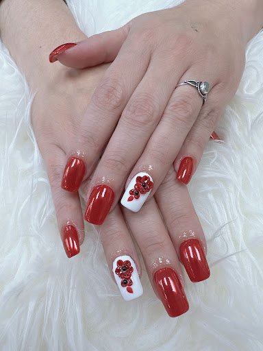 Q-Nails Tri Leisure Village - Thumbnail