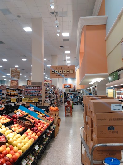 Photos of Publix Super Market at The Paramount on Lake Eola