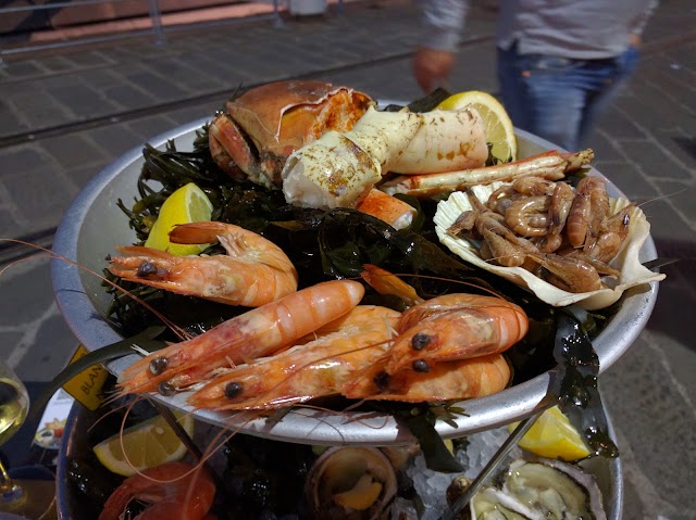 Indarsena Oyster Bar