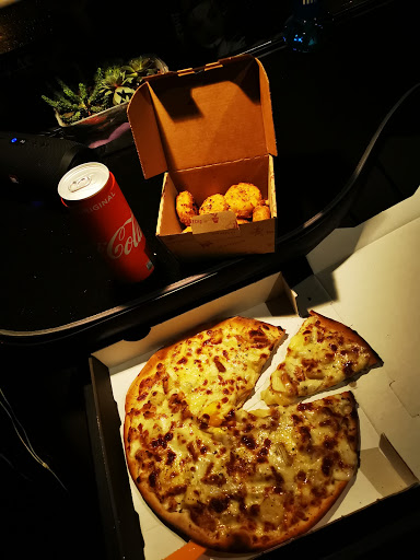 XL pizza