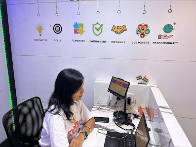 Af1qippuhh4w2rrzm1a15j6spuqh0zphvxdttweuavj6=s387 K No