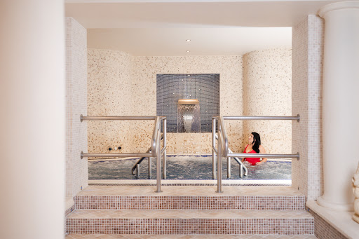 V Spa at the Villa Rose Hotel