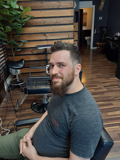 Hollywood 2 U Hair Studio - Thumbnail