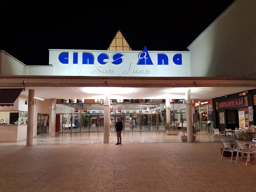 Cines aAna - Thumbnail