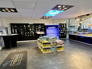 Photo n°2 de YESSS Electrique Paris 10 à Paris (Magasin de matériel électrique)