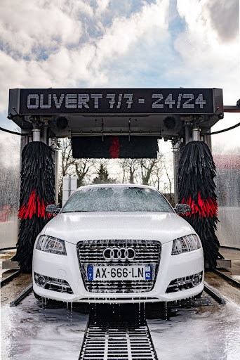 Lav car - Thumbnail