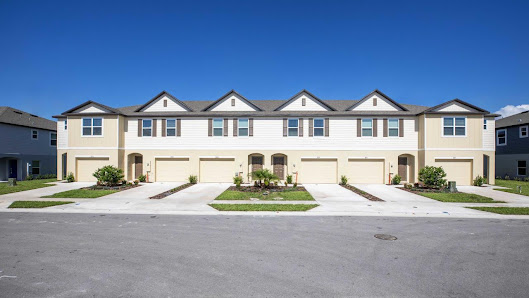 Oak Creek Preserve Townhomes by Maronda Homes 3970 Collegiate Blvd, Lakeland, FL 33881