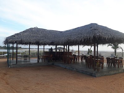 Photos of Hotel Arugambay Beach Inn