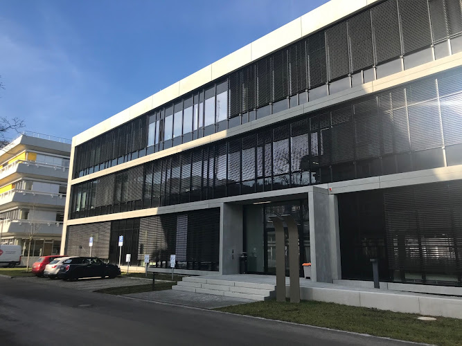 Institute of Molecular Virology photo