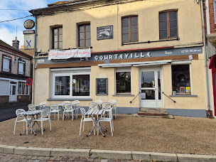 Photo n°3 de Le Courteville à La Neuve-Lyre (Restaurant)