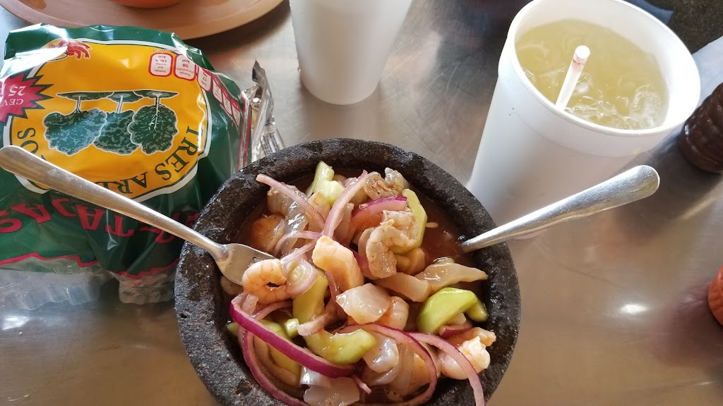 Mariscos Rudy Los Más Placosos, Hermosillo — Alfarez Juan Bautista de  Escalante, Villa del Cortes, 83105 Hermosillo, Son., México, teléfono 01  662 139 4080, horario de apertura