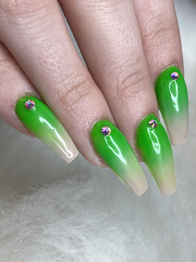 Jnails,LLC - Visual