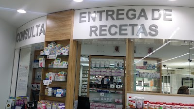 Photos of Farmacia Reyes #2