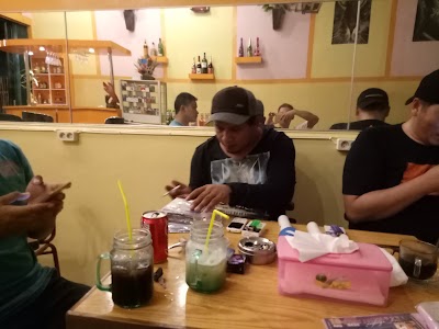 Photos of Alfamart Dipenogoro Baru