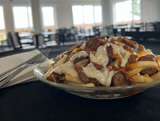 Putter’s Grill & Mini Golf - Thumbnail