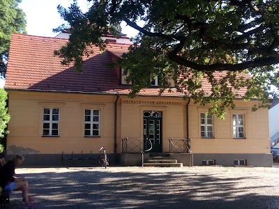 Photos of Zehlendorf Eiche (Berlin)