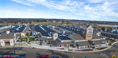 Photos of Levi's Outlet Store at Ohio Station Outlets