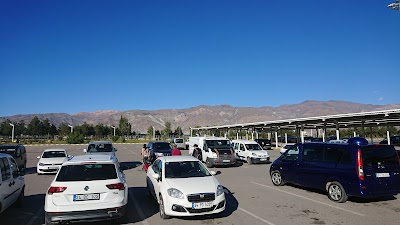 Havaalanı Otoparkı