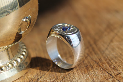 CAL - Bijouterie & Joaillerie - Thumbnail