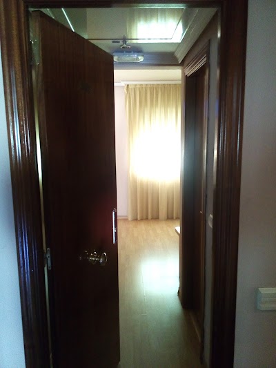 Photos of Hotel Avenida Legan&eacute;s