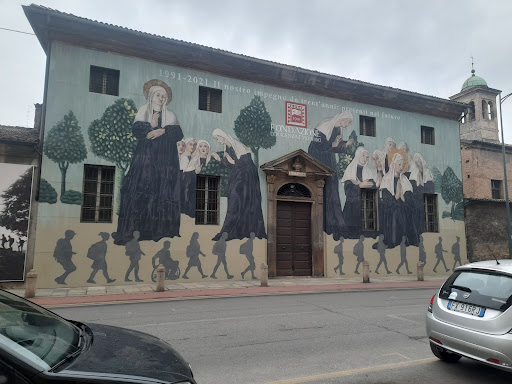 Santa Chiara - Visual