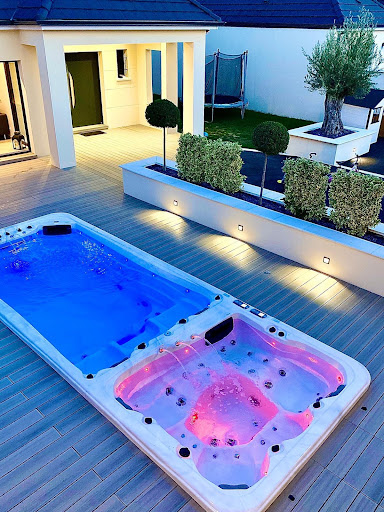 Photo de La Marina Piscine et Spa à Daix (21121)