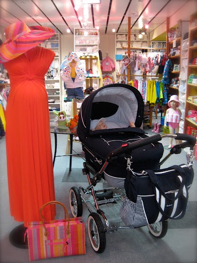 Photos of Gadenst&auml;tter Babywelt & Kindermoden