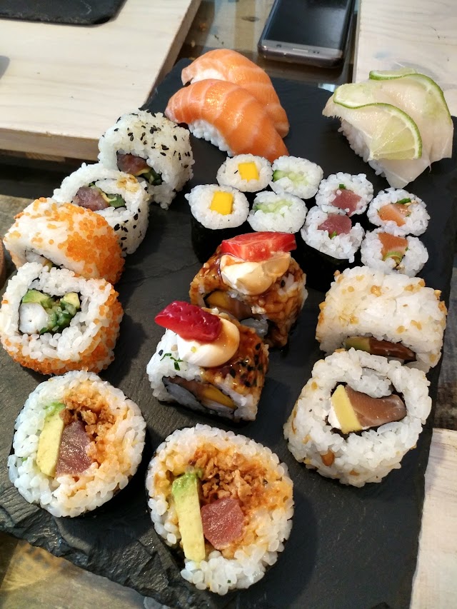 Art & Sushi Coruña