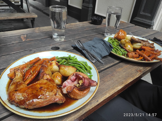 stchristopherspub.co.uk