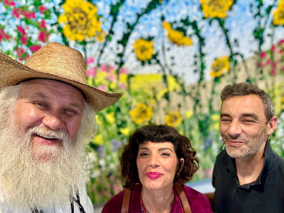 Raven Art Studio Marbella by Julian Raven