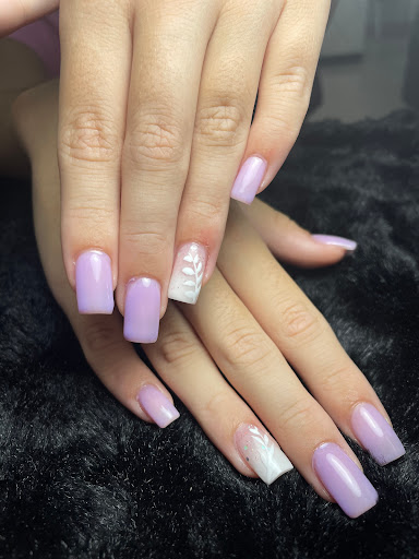 Kadosh Nails - Visual