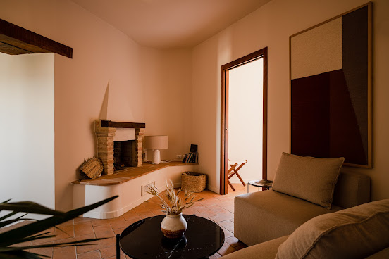 Aethos Saragano by null