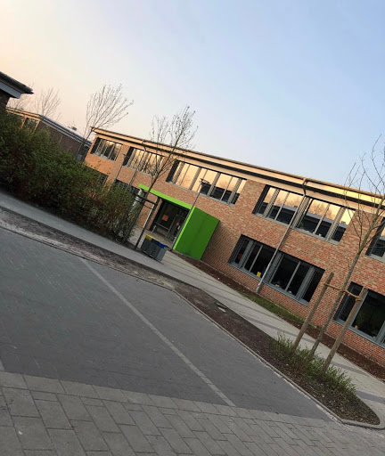 High School Jesteburg with gym. offer - Thumbnail