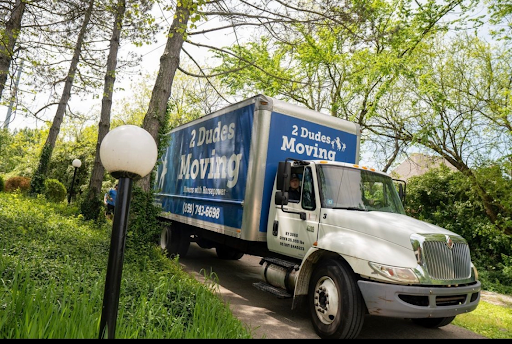 2 Dudes Moving - Thumbnail