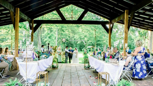 Kinley's Kottage 1780 W Baker St, Jena, LA 71342, United States