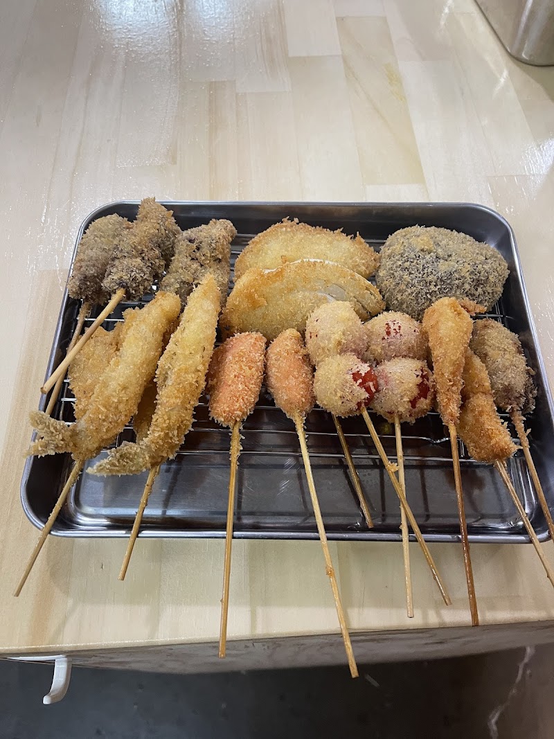 串カツ まるちゃん