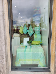 Photo n°9 de Garnier-Thiebaut - Pont-Sainte-Marie à Pont-Sainte-Marie (Magasin d'ameublement et de décoration)