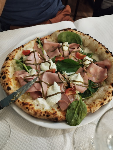 Photo 7 - pizzeria la Petite Napoli