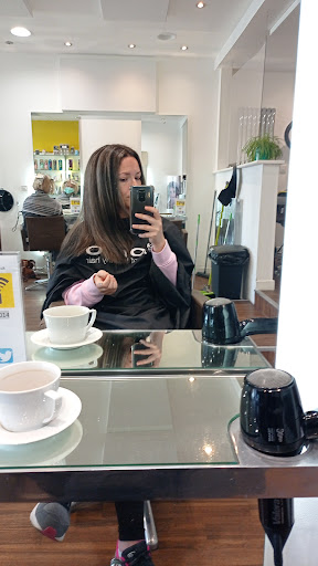 Peppers Hair & Beauty Salon - Thumbnail