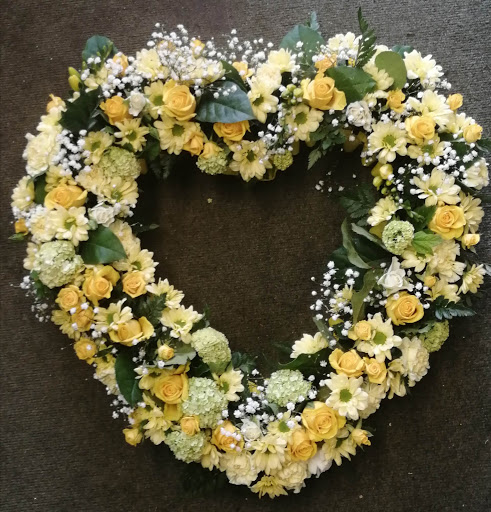 Laurel's Funeral Flowers - Thumbnail
