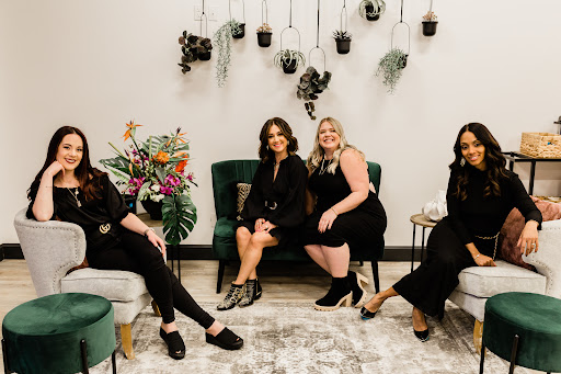 STUDIO FIVE TWELVE - Visual