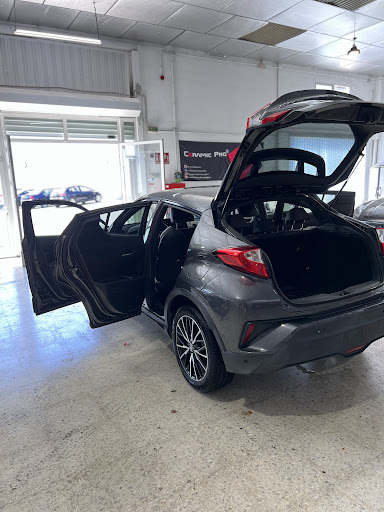 Oasis Auto Car Wash & Detailing Gallery - Spain