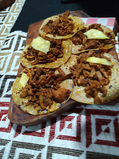 Los Mezquites Tacos al Pastor - Thumbnail