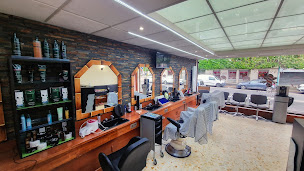 Photo n°8 de DANA Coiffure Ladies&Gentlemen à Pontoise (Salon de coiffure)