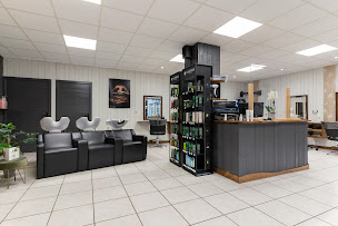 Photo n°8 de Le Coin Des Artistes Trémentines à Trémentines (Salon de coiffure)