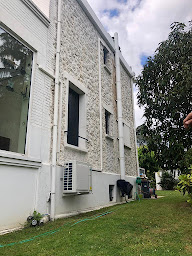 Photo n°10 de Arch Père Et Fils Installation Entretien Dépannage Climatisation Réversible Pompe à Chaleur AIR AIR 78 à Le Vésinet (Entrepreneur spécialisé dans les systèmes de CVC)