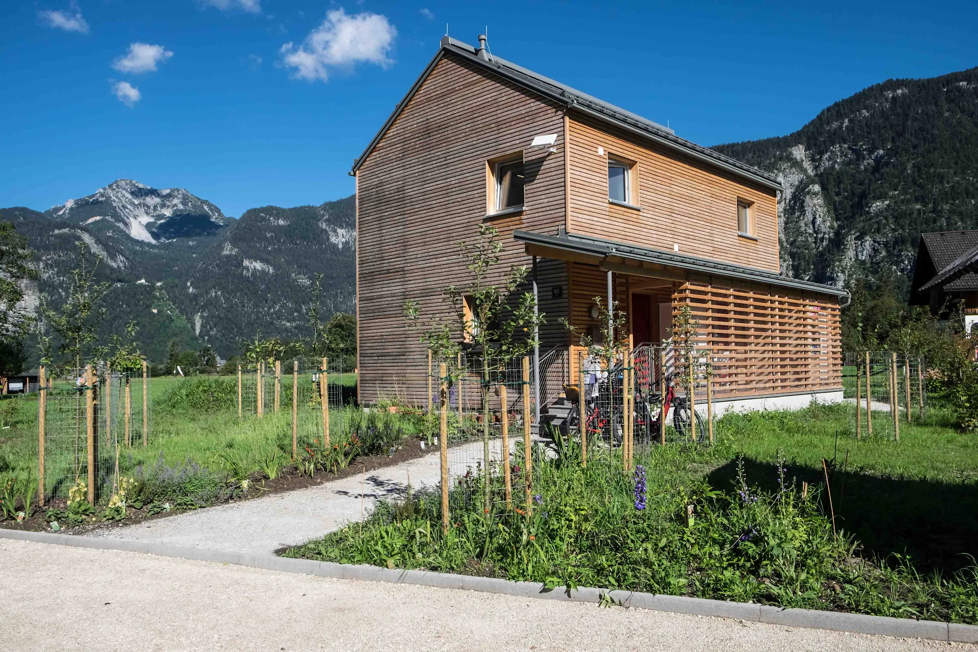 THE GREEN LODGE - ÖKO-Ferienwohnung am Hallstättersee
