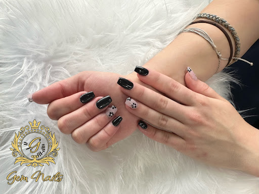 Gem Nails - Visual