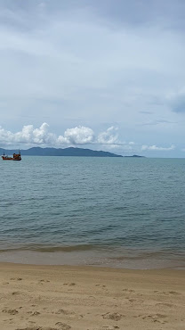 Maenam Beach by null